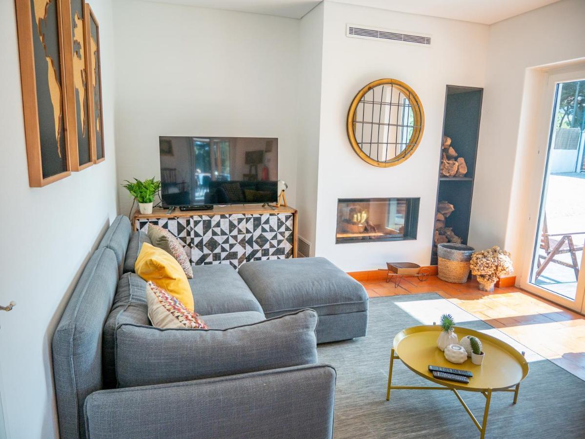 Azen Cool House Bed & Breakfast Azenhas do Mar Exterior foto